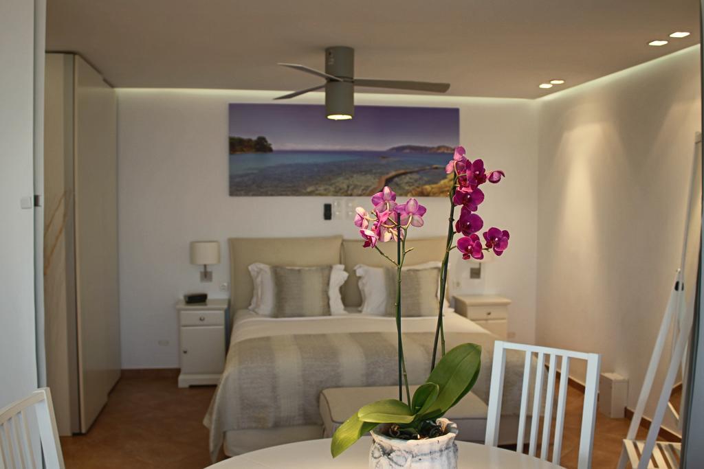 The Infinity 180 Luxury Suites Милия Экстерьер фото